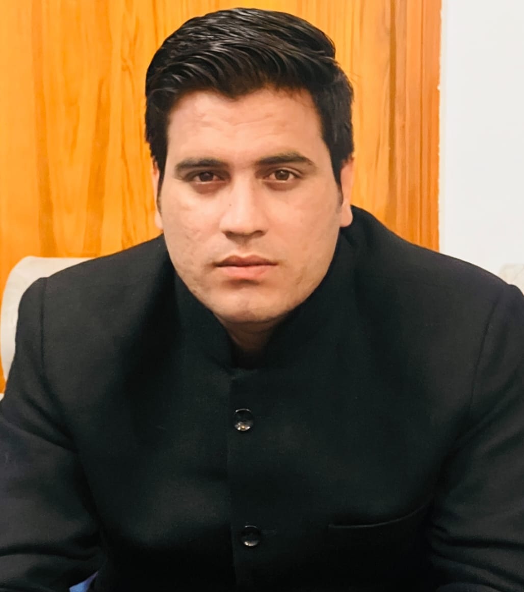 Portrait of Dr. Shashi Kant Acharya